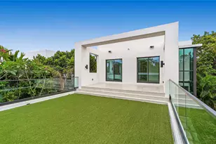1311 Bay Dr, Miami Beach, FL 33141 - Photo 51