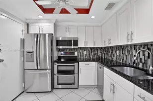 6600 Cypress Rd, Plantation, FL 33317 - Photo 13