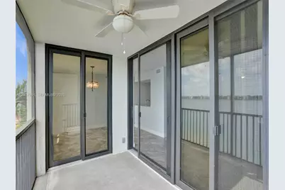 105 Lake Emerald Dr #508, Oakland Park, FL 33309 - Photo 7