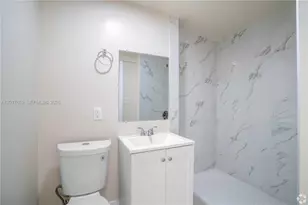 433 SW 6th St, Miami, FL 33130 - Photo 7