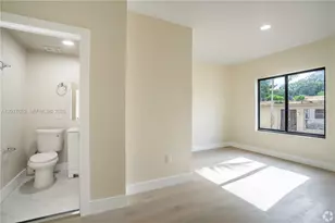 433 SW 6th St, Miami, FL 33130 - Photo 5