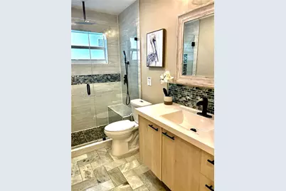2169 Imperial Point Dr, Fort Lauderdale, FL 33308 - Photo 25