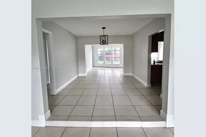 4900 Cleveland St, Hollywood, FL 33021 - Photo 3