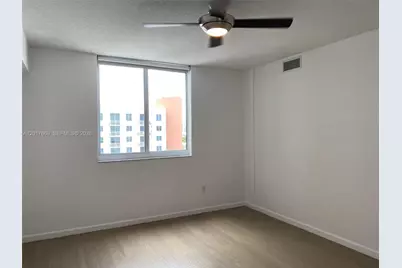 18800 NE 29th Ave #1028, Aventura, FL 33180 - Photo 13
