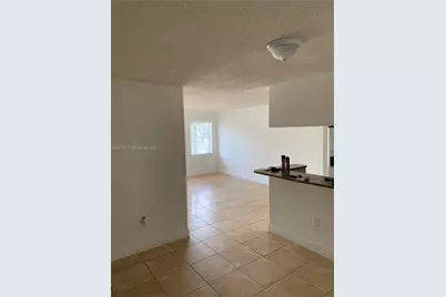 1221 SW 122nd Ave #207, Miami, FL 33184 - Photo 5