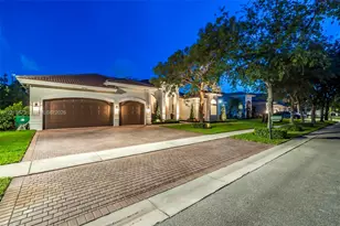 18700 SW 39th Ct, Miramar, FL 33029 - Photo 3