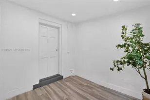 1130 NW 57th St, Miami, FL 33127 - Photo 41