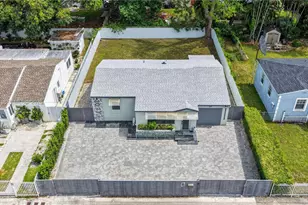 1130 NW 57th St, Miami, FL 33127 - Photo 3