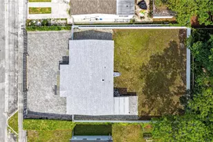 1130 NW 57th St, Miami, FL 33127 - Photo 47