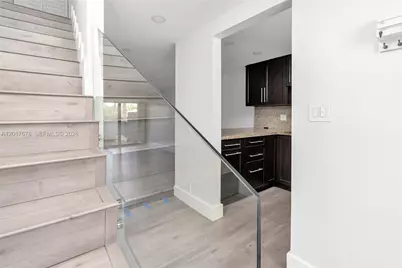 1901 NW S River Dr #28C, Miami, FL 33125 - Photo 5