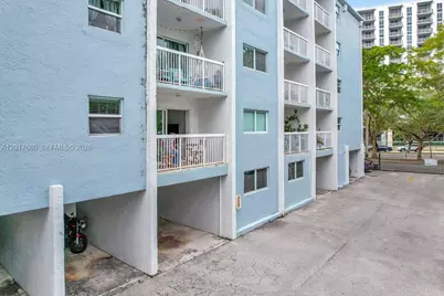 2920 SW 28th Ter #207, Miami, FL 33133 - Photo 3