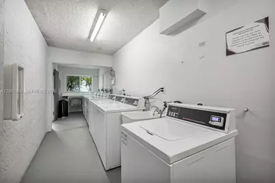 2920 SW 28th Ter #207, Miami, FL 33133 - Photo 37