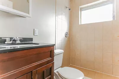 4030 NW 8th Ter, Oakland Park, FL 33309 - Photo 13