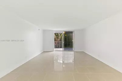 319 NE 14th Ave #201, Hallandale Beach, FL 33009 - Photo 5