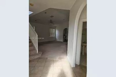 2160 NE 37th Rd, Homestead, FL 33033 - Photo 3