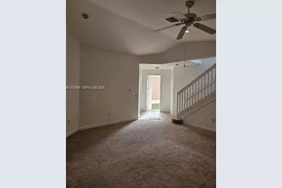 2160 NE 37th Rd, Homestead, FL 33033 - Photo 9