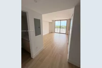 90 NE 32 #823, Miami, FL 33127 - Photo 5