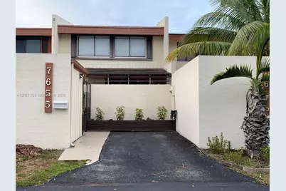 7655 SW 106th Ave, Miami, FL 33173 - Photo 1