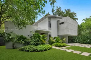 10 Samana Dr, Miami, FL 33133 - Photo 5