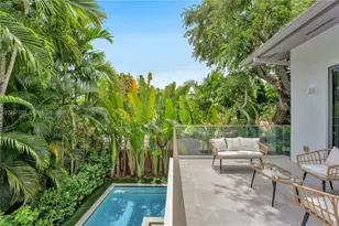 10 Samana Dr, Miami, FL 33133 - Photo 17