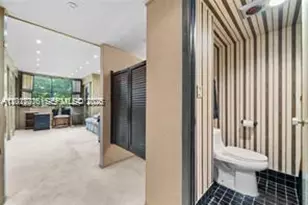 11111 Biscayne Blvd, North Miami Beach, FL 33181 - Photo 13