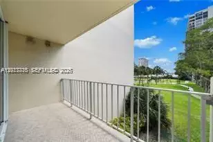 11111 Biscayne Blvd, North Miami Beach, FL 33181 - Photo 41