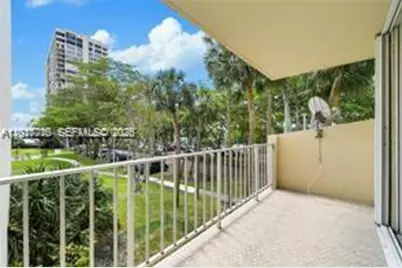 11111 Biscayne Blvd #227, North Miami Beach, FL 33181 - Photo 23