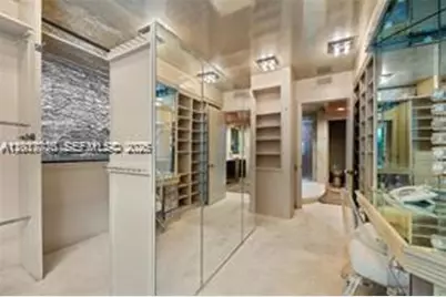 11111 Biscayne Blvd #227, North Miami Beach, FL 33181 - Photo 21