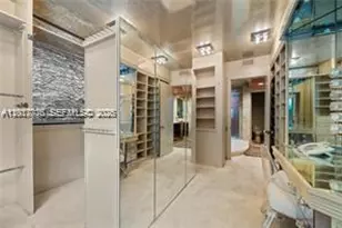 11111 Biscayne Blvd, North Miami Beach, FL 33181 - Photo 21