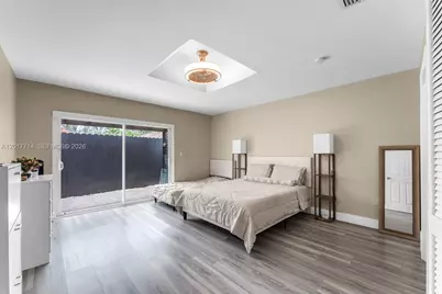 13285 NW 11th St, Miami, FL 33182 - Photo 13