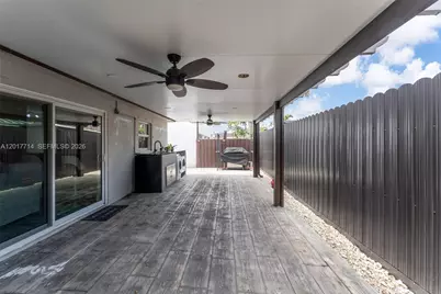 13285 NW 11th St, Miami, FL 33182 - Photo 29