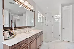 2310 Bayview Ln, North Miami, FL 33181 - Photo 45