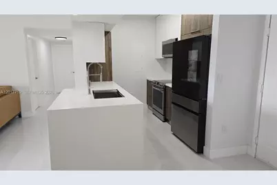 230 SW 117th Ter #202, Pembroke Pines, FL 33025 - Photo 5
