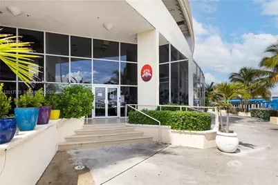 7601 E Treasure Dr #2001, North Bay Village, FL 33141 - Photo 33