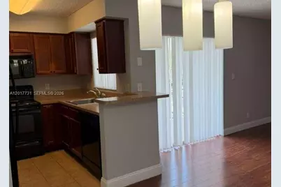 7610 Westwood Dr #122, Tamarac, FL 33321 - Photo 9