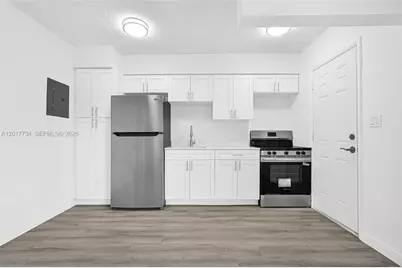 13210 Memorial Hwy #116, North Miami, FL 33161 - Photo 5