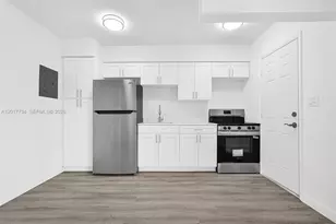 13210 Memorial Hwy, North Miami, FL 33161 - Photo 5