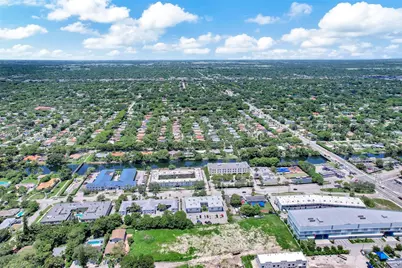 13210 Memorial Hwy #116, North Miami, FL 33161 - Photo 17