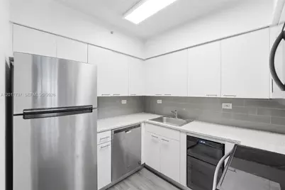 1500 Bay Rd #666S, Miami Beach, FL 33139 - Photo 5