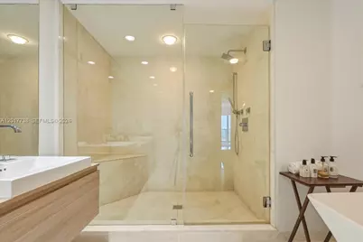 17301 Biscayne Blvd #605, North Miami Beach, FL 33160 - Photo 13