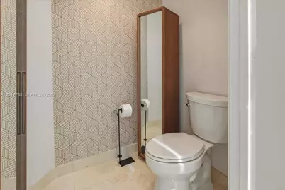 17301 Biscayne Blvd #605, North Miami Beach, FL 33160 - Photo 15