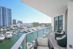 17301 Biscayne Blvd, North Miami Beach, FL 33160 - Photo 7