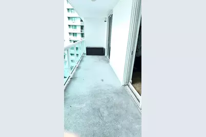 1800 N Bayshore Dr #1906, Miami, FL 33132 - Photo 11