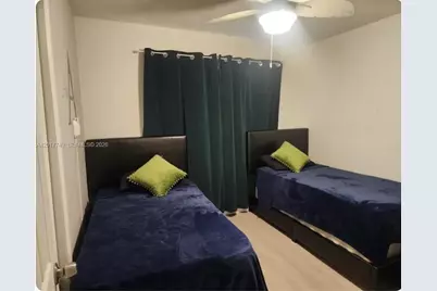 910 NW 17th Ave, Fort Lauderdale, FL 33311 - Photo 9