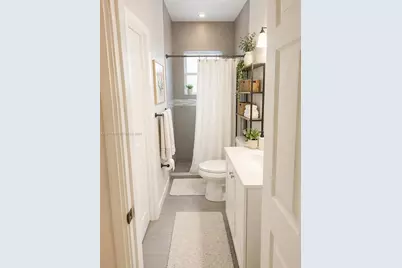 910 NW 17th Ave, Fort Lauderdale, FL 33311 - Photo 3