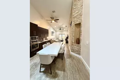1242 NE 32nd Ave, Homestead, FL 33033 - Photo 9