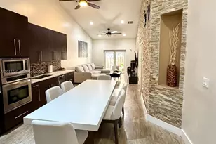 1242 NE 32nd Ave, Homestead, FL 33033 - Photo 9