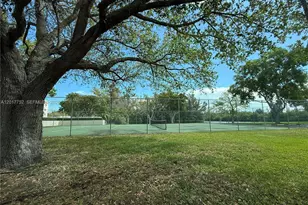8260 SW 210th St, Cutler Bay, FL 33189 - Photo 19