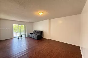 8260 SW 210th St, Cutler Bay, FL 33189 - Photo 3