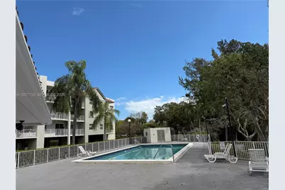 8260 SW 210th St #108, Cutler Bay, FL 33189 - Photo 15
